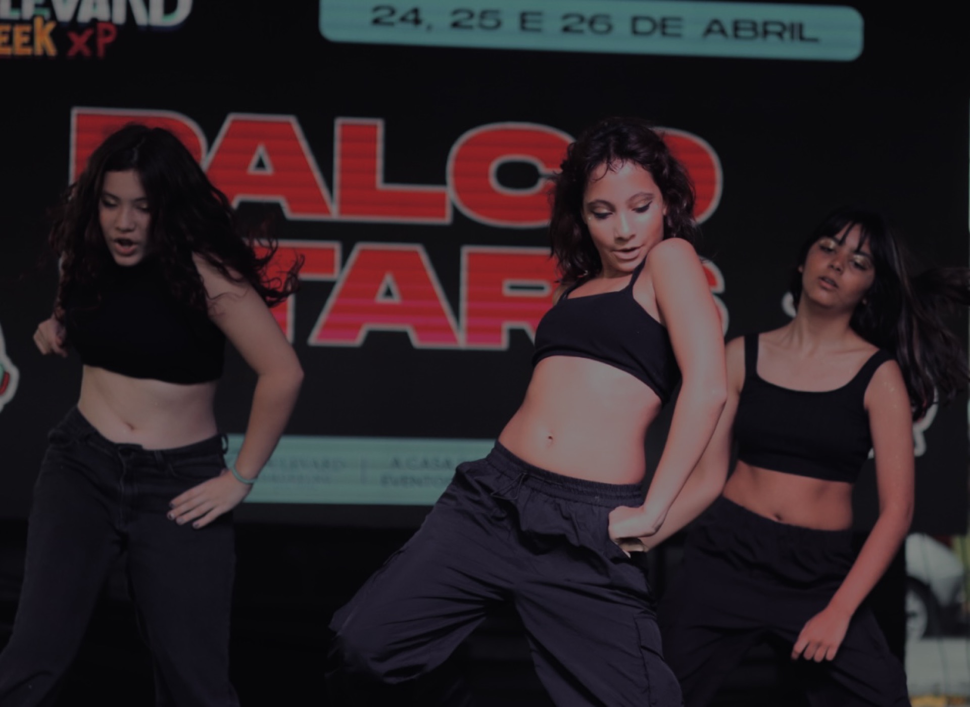 Turma de Kpop no Cine Teatro Ribalta